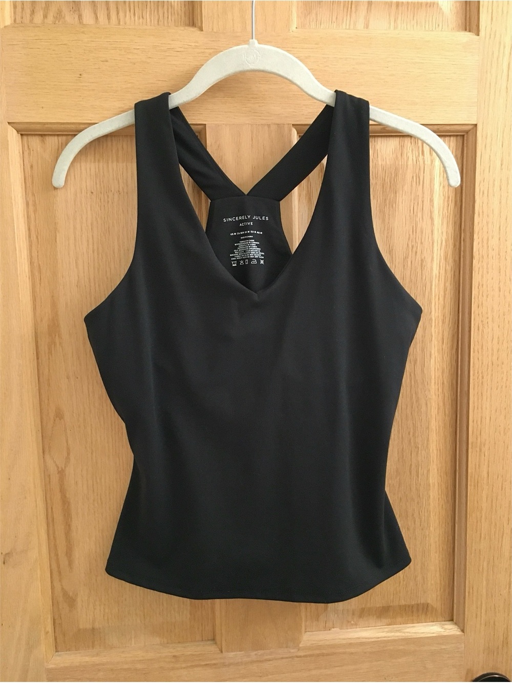 Sincerly Jules Black Racerback V-Neck Tank, Size Medium